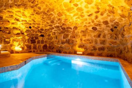 Atilla's Cave - 414