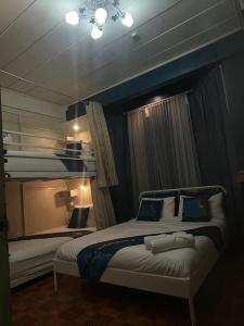 Acozyposhtel - 75