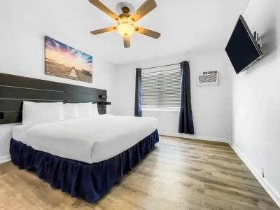 Hollywood Beachs - 162