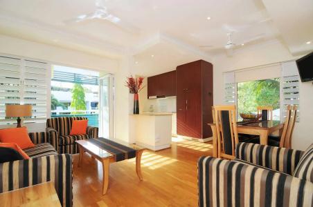 Verandahs Boutique - 33