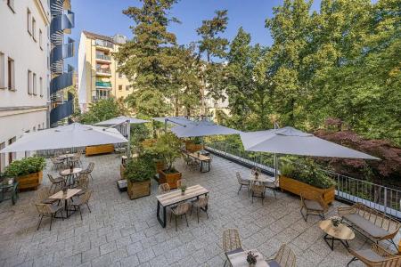 & Restaurant Michaelis - 24