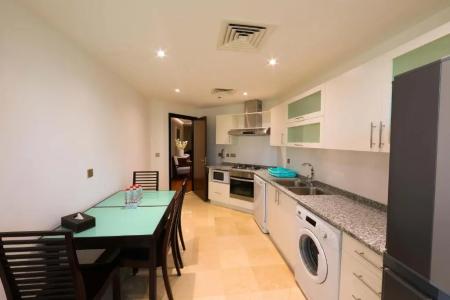 Number One Tower Suites - 76