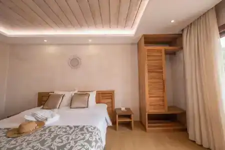 Ekati Mare Boutique Resort & Suites - 172