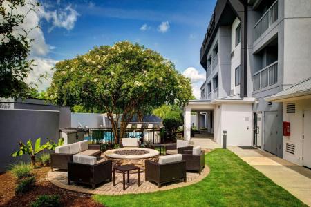 Courtyard by Marriott Northeast/Fort Jackson Area - 24
