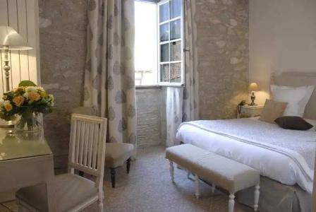 Best Western Plus Le Donjon - Cœur de La Cité Médiévale - 73