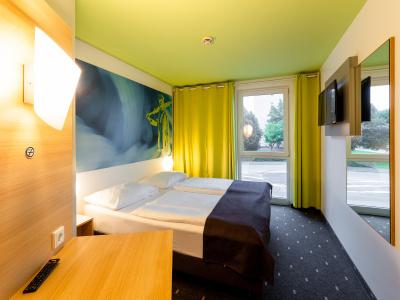 b&b Krefeld - 2