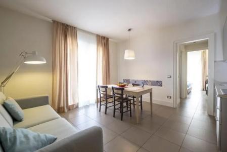 Le Rose Suite - 49