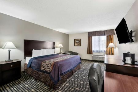 SureStay Plus by Best Western Medical Center - 44