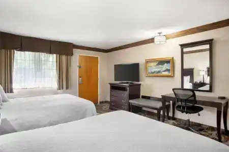 Best Western Plus Yosemite Gateway Inn - 160