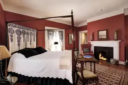 200 South Street Inn - 1