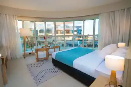 Redcon Suites - 324