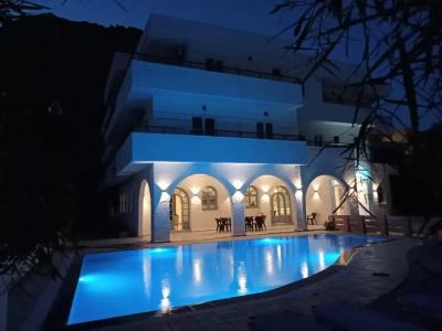 Matala Hostel - 6