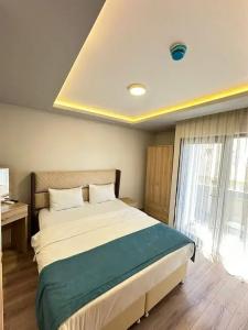 Gloria Suite - 28