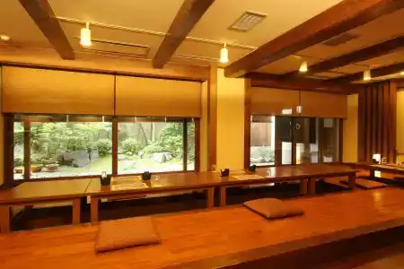Sarusawaike Yoshidaya - 3