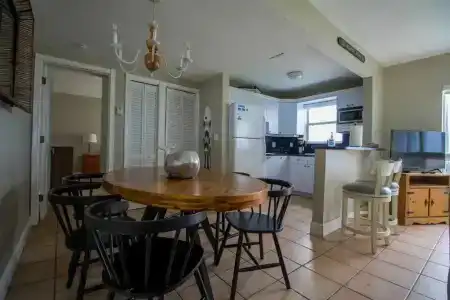 Shore View - 9