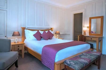 Vanbrugh House - 68
