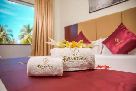 Reveries Maldives - 8