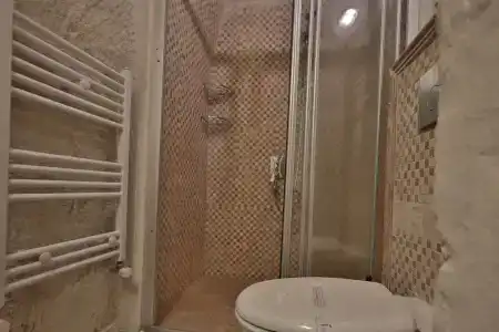 Amber Cave Suites - 8