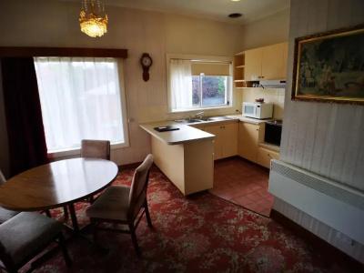 Mayfair on Cavell - 108