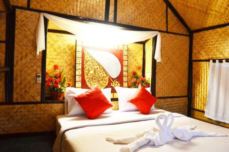 Eco Lanta Hideaway Beach Resort - 3