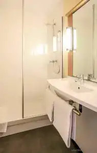 ibis Chalons en Champagne - 8
