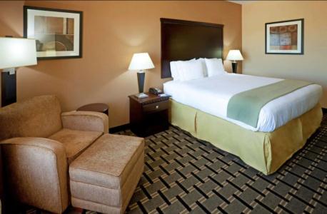 Comfort Inn & Suites Dallas Medical-Market Center - 29