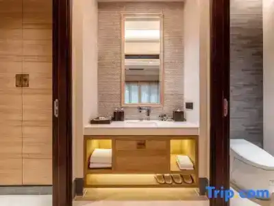 Huaqing Palace & Spa - 165