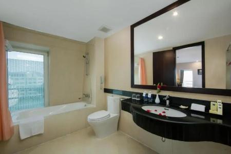 Zephyr Suites Boutique - 49