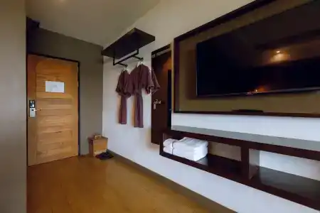 Brown House - Sha Extra Plus - 126