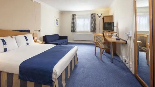 Holiday Inn Express Oxford Kassam Stadium, An Ihg - 40