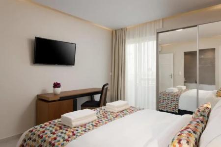 Bio Suites - 117