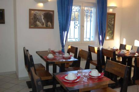 Hôtel Les Arcades - 12