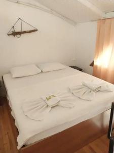 Jasmin Apart - 37