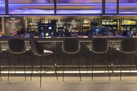 Moxy Oslo x - 20