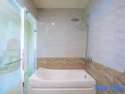 Quoc Cuong Center - 101