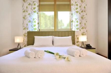 Polyastron Villas & Suites - 47
