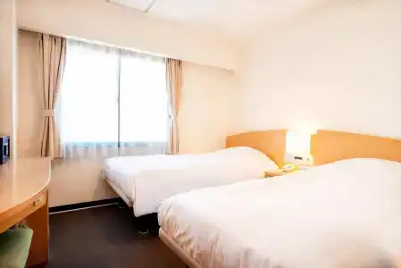 Reiah Yokkaichi - 5