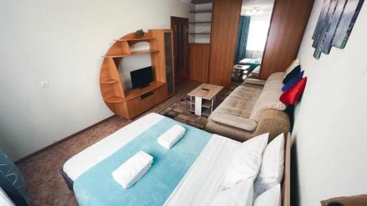 Ленинградский 8 - 16