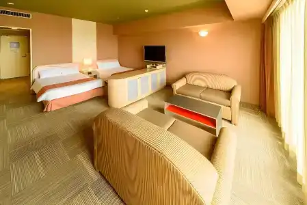 Okinawa Grand Mer Resort - 14