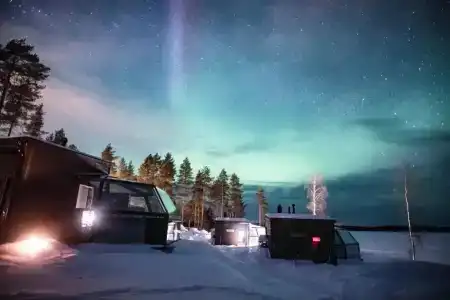 Arctic Fox Igloos - 27