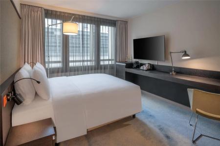 Hilton Geneva and Conference Centre - 42