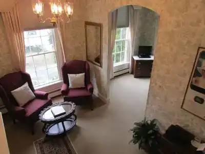 Serenity Inn - 2