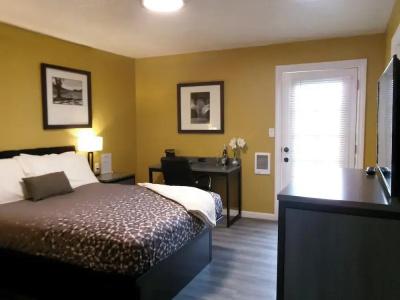 Carmel Wayfarer Inn - 75