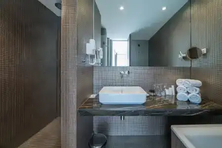 Bellevue Superior City - 10