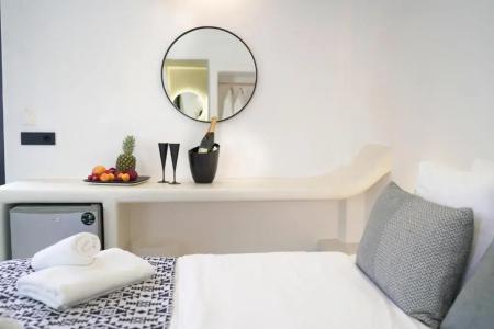 King's Suites - 79