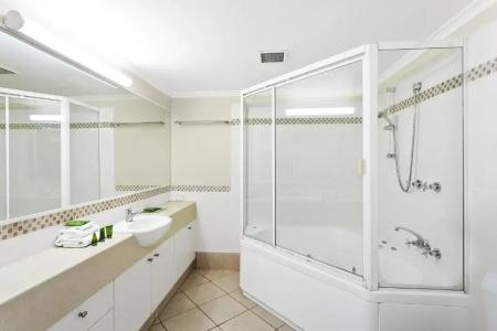 Noosa Tropicana - 197