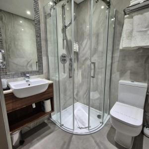 London Court - 29