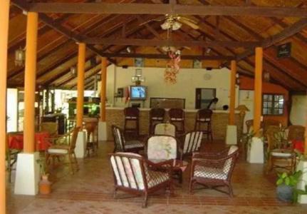 Harry's Bungalows & Restaurant - 26