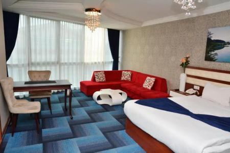 Business Grand - 48