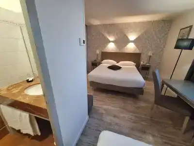Best Western L'Orangerie - 39